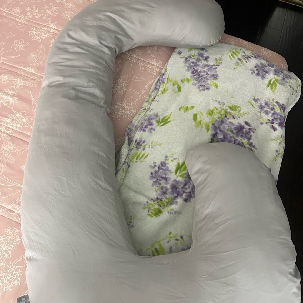 Leachco Pregnancy Pillow